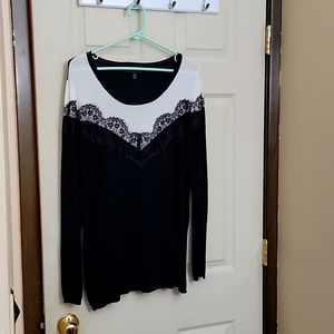 LAST CALL THEN OFF FOR DONATION. Lane Bryant lightweight sweater